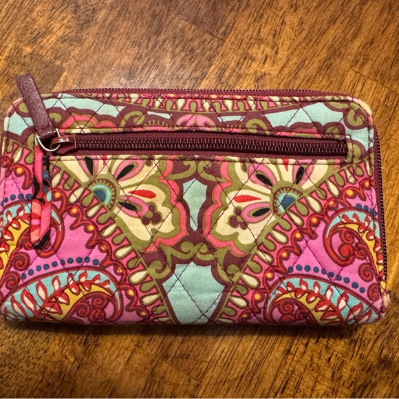 Vera Bradley Turn Lock Wallet - Picture 4 of 4